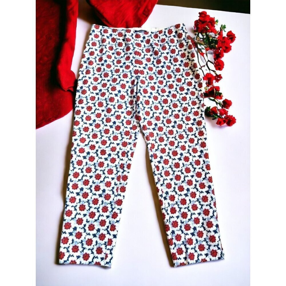 Lands End mid rise slim straight leg side zip floral capri ladies pants NEW 4